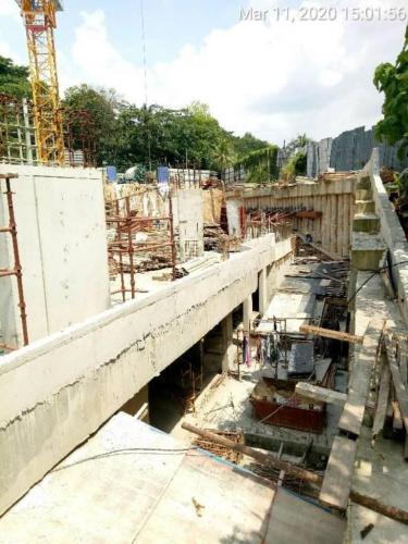 Block A – LG 1 columns under construction