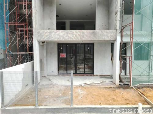 Block B - Garden at ground floor in progress. 