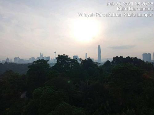 Block B- City View in the early morning from Level 10.