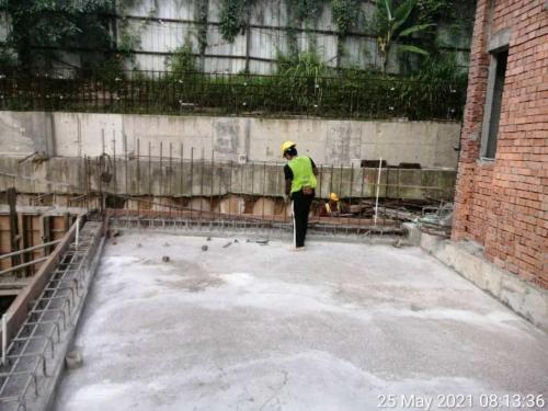 Block A - view of corner unit's garden slab completed.