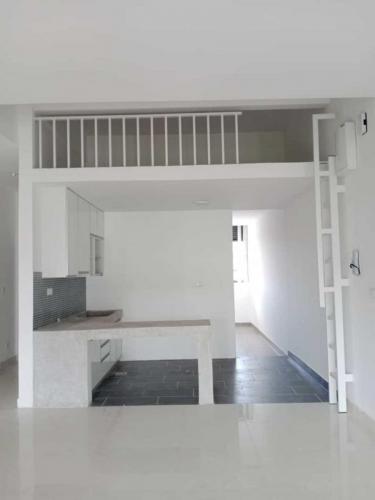 Block A - Level 2, completed kitchen cabinet & loft.