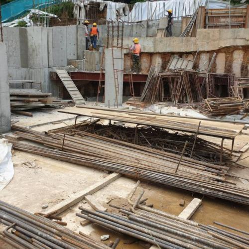 Block A - LG 1 retaining wall at Multi-piurpose hall in progress