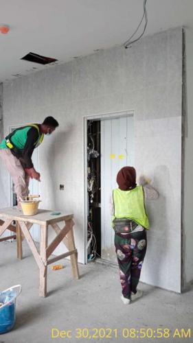 Block A - wall tiling to the lift lobby.